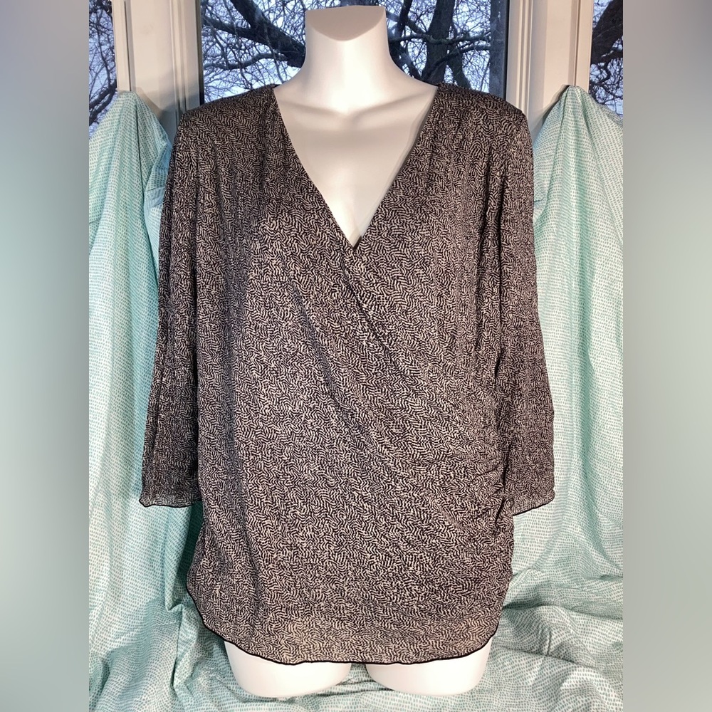 Sigrid Olsen Black and Grey Patterned Blouse Size Large